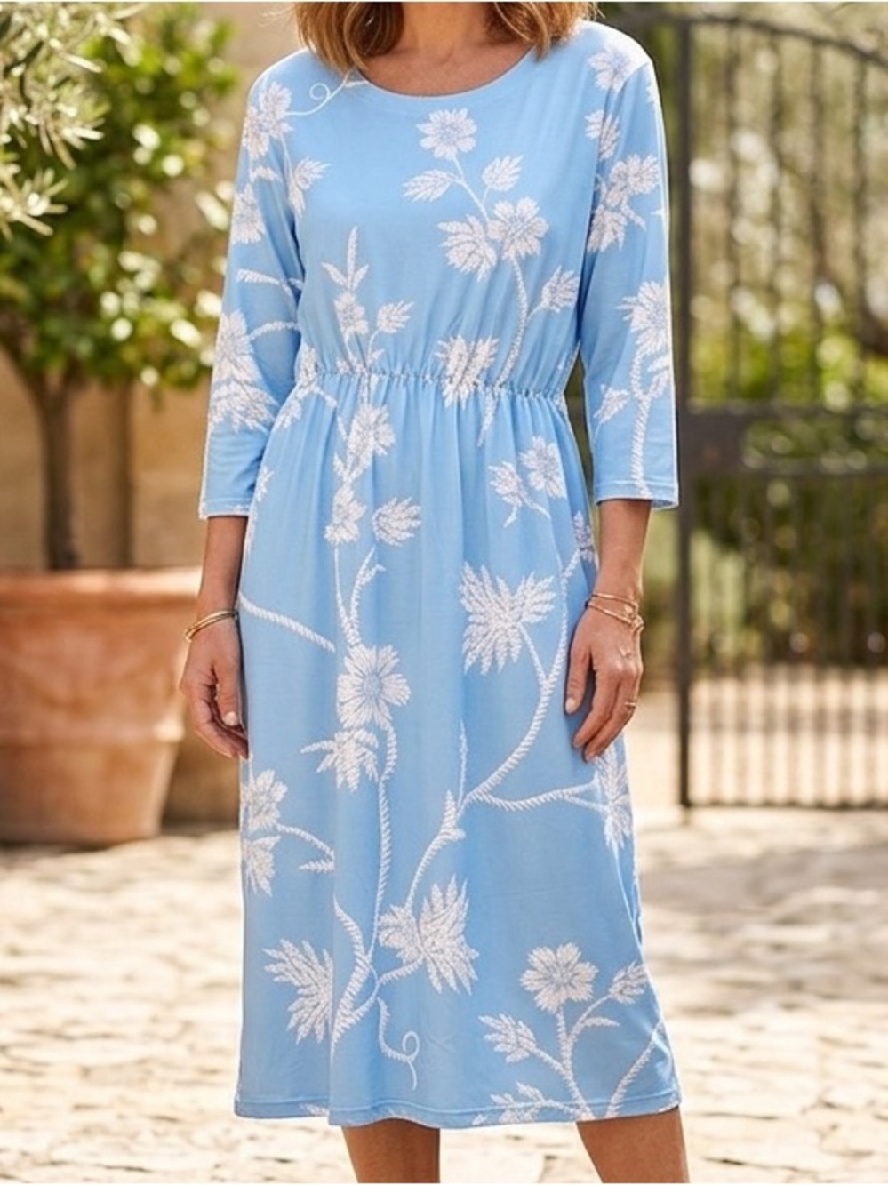 Avery & Maren NY Blue White Botanical Dress Size Large New With Tags